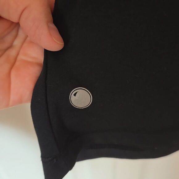 Yogaliciuos Tank - Picture 6 of 6